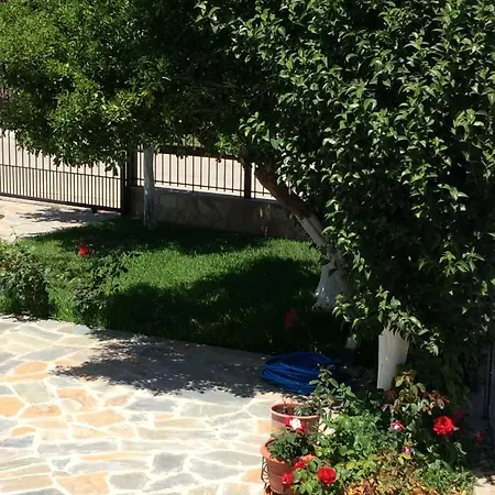 Апартаменты Kardiakafti Village *