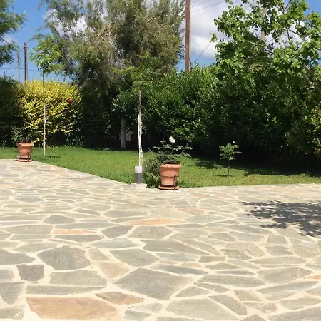 Апартаменты Kardiakafti Village Gastouni