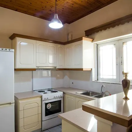 アパート Kardiakafti Village Gastuni