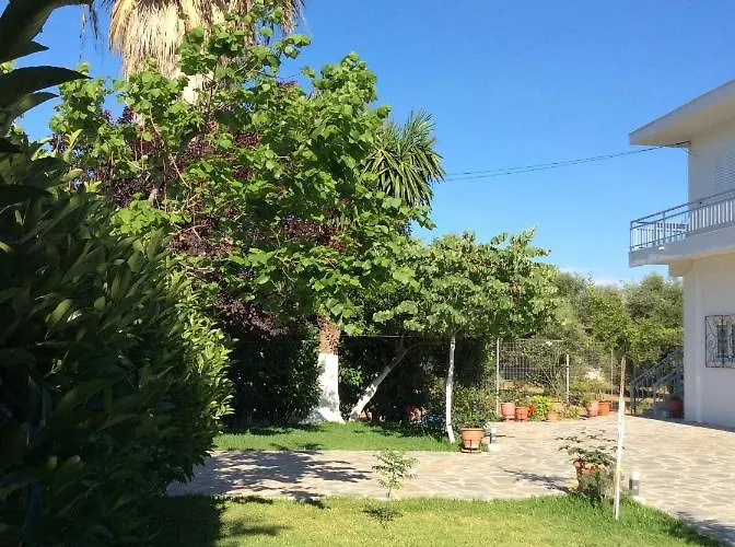 Kardiakafti Village Lägenhet *