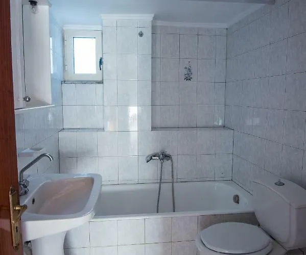 דירה Kardiakafti Village Gastuni